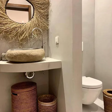 Vilă Pure Luxury In *